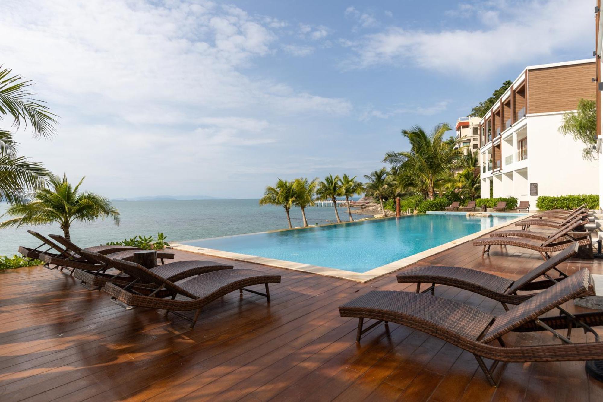 X-Sea Khanom Harbor Bay Resort 外观 照片