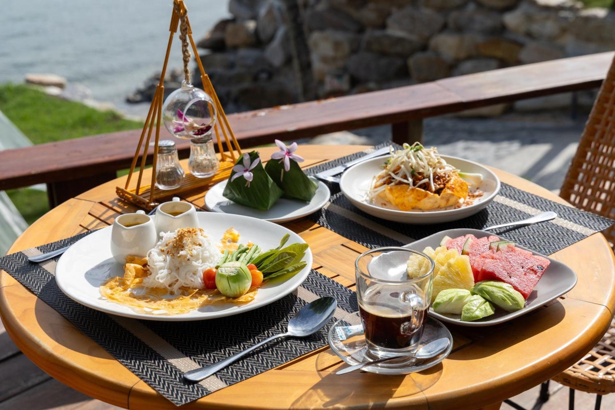 X-Sea Khanom Harbor Bay Resort 外观 照片